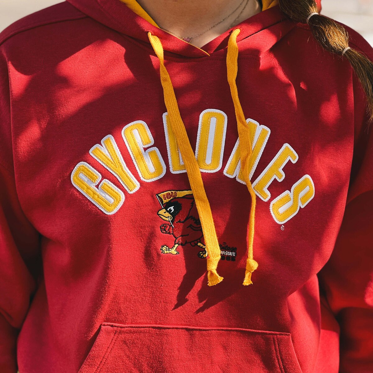 Champion® Women's Pennant Cy Cardinal Hoodie